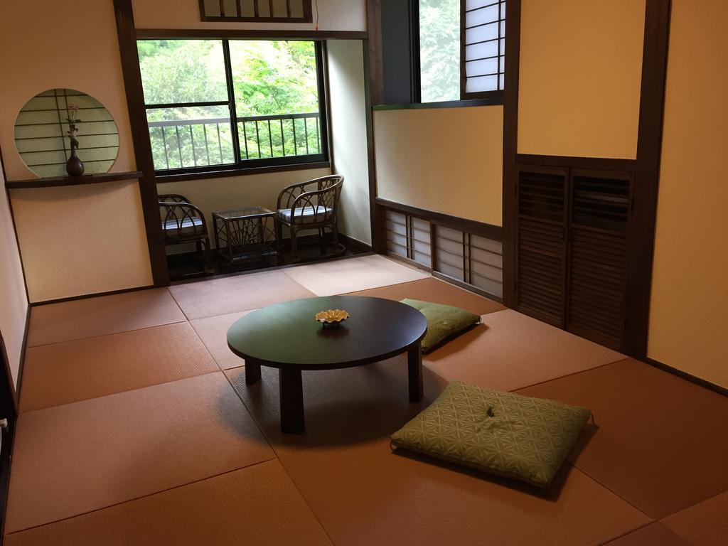 Seifusou Hotel Yufu Buitenkant foto