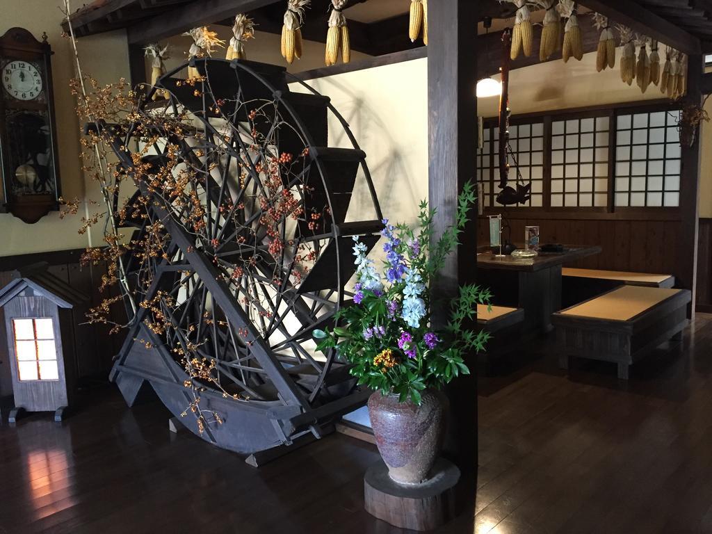 Seifusou Hotel Yufu Buitenkant foto